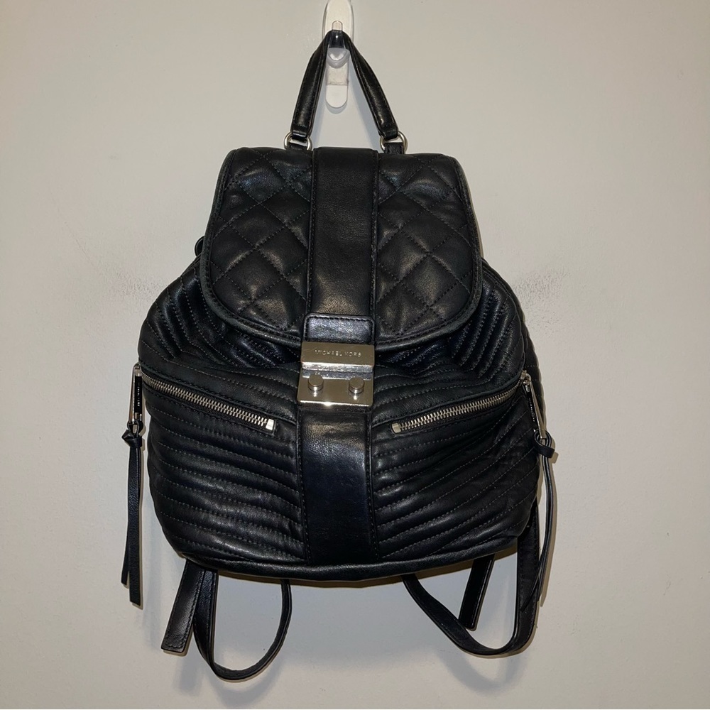 Michael Kors Leather Backpack Women - Picture 6 of 7